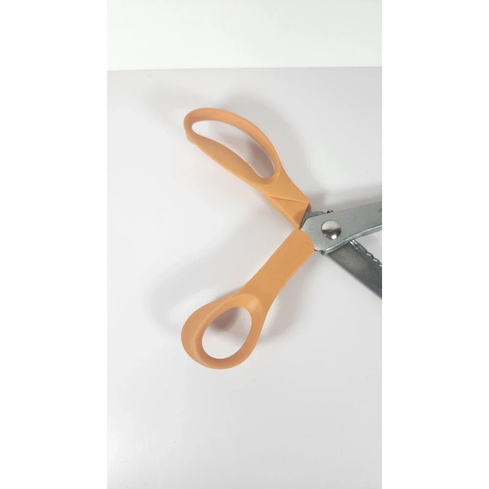 Fiskars pinking shears